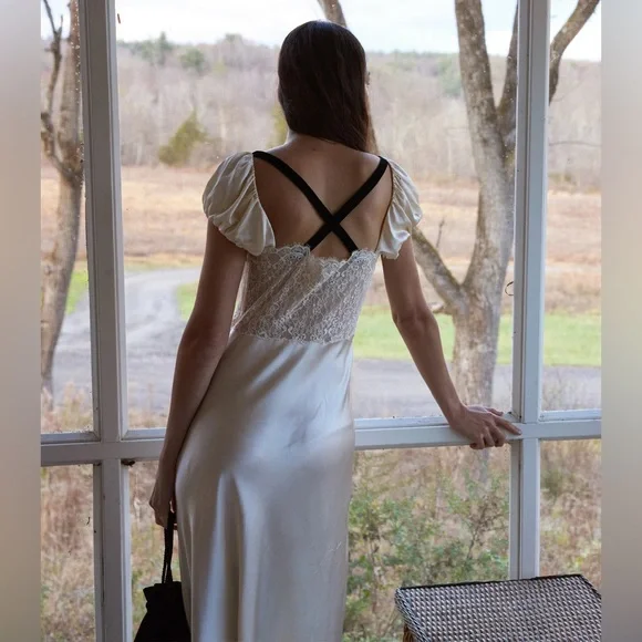 DÔEN SABRINA DRESS IN CANDLELIGHT - Picture 3 of 4